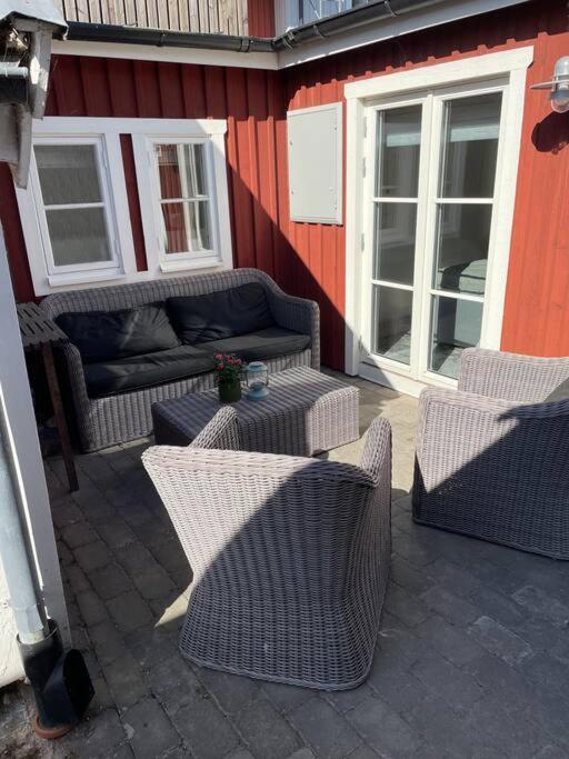 Historisk Charm I Hjaertat Av Gamla Stan Kalmar Villa Kültér fotó
